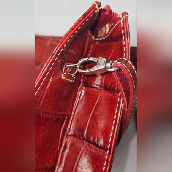 Brighton Croc-Embossed Wine Crossbody with Silver Ring - Picture 7 of 15